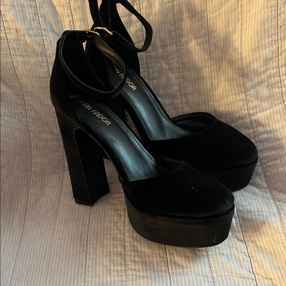 Jenn Ardor Black Platform Heels